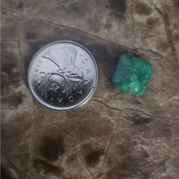 5.3 carats Brazilian emerald - Picture 6 of 6